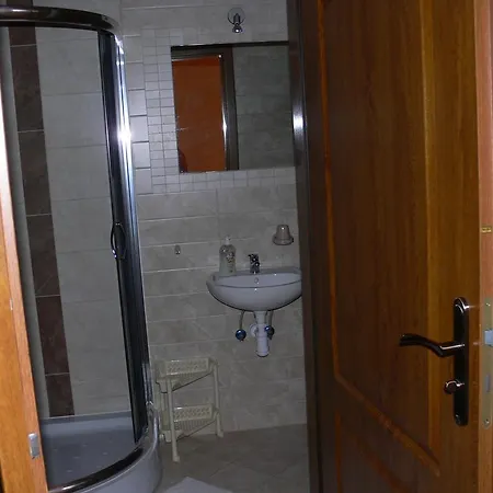 Kalski Dworek Habitación en casa particular *