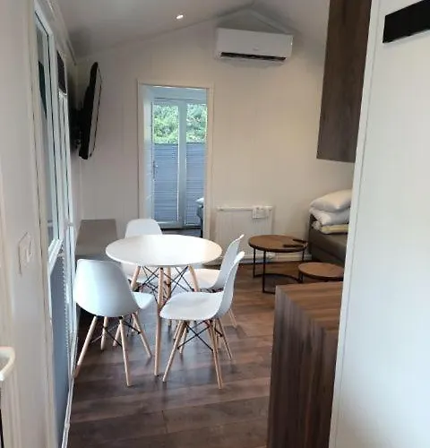 Kalski Dworek Alloggio in famiglia Węgorzewo